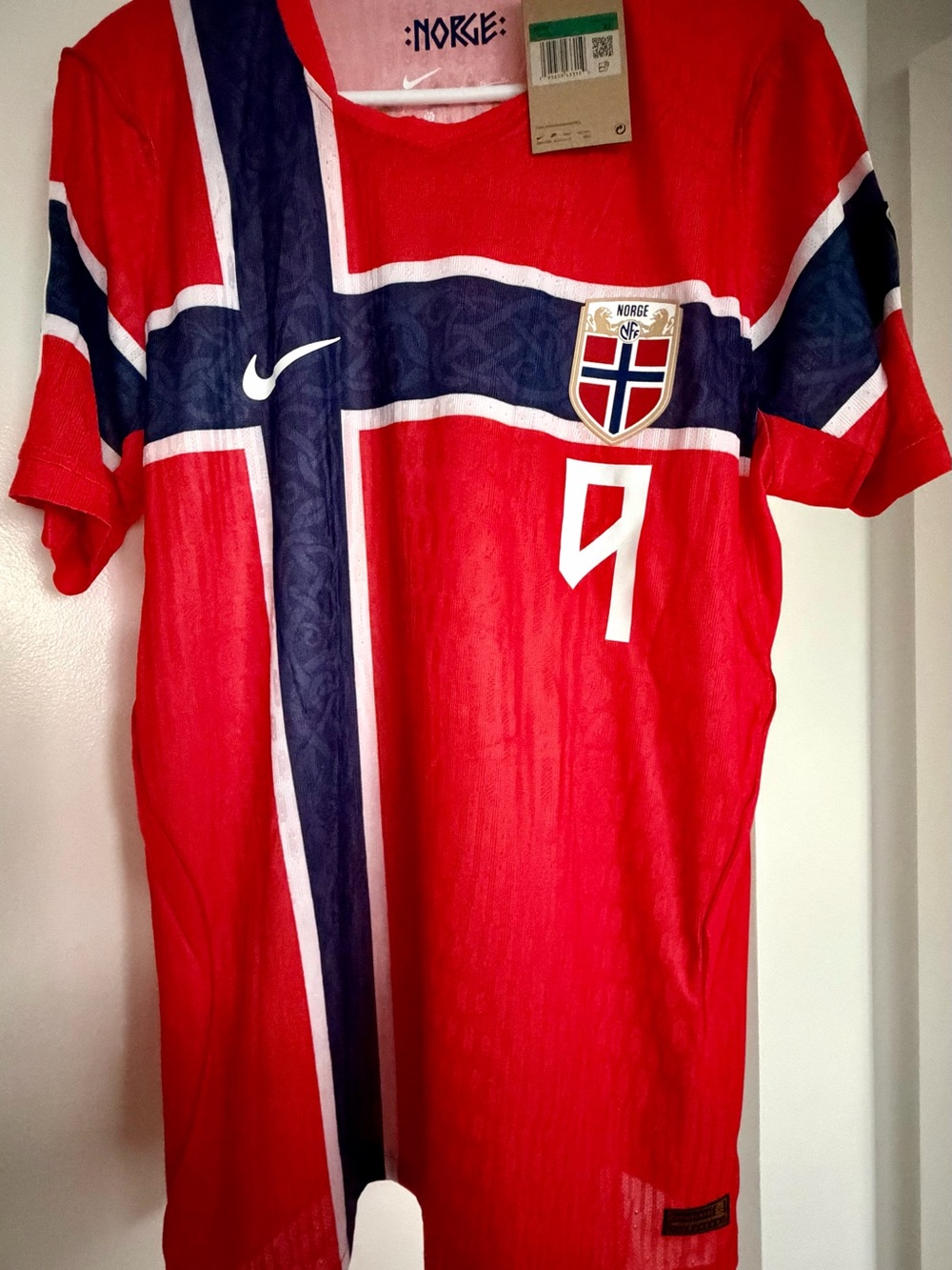 Norway National Team Football Jersey with Navy Cross player version